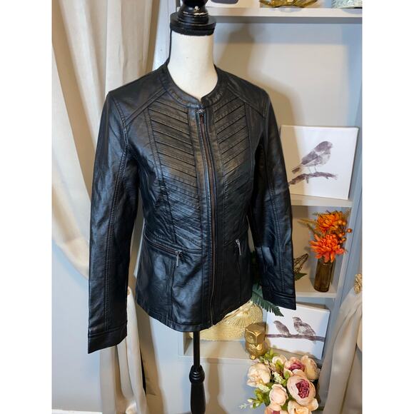 NWT Mark Alan New York size Medium Black Front Zip Faux Leather Moto Jacket - Picture 2 of 12